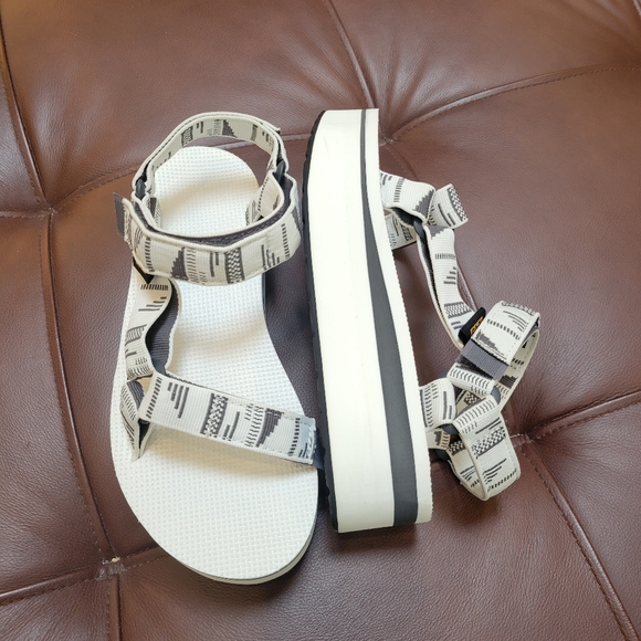 Teva Platform Sandals - Picture 8 of 10